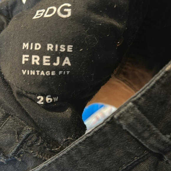 BDG black, brown and red print with studs mid rise freja vintage edit size 26 - Picture 3 of 3